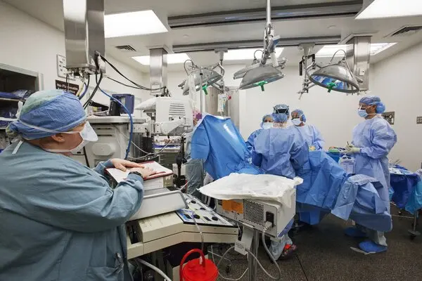 Open Radical Hysterectomy Package (Type C1 / C2)